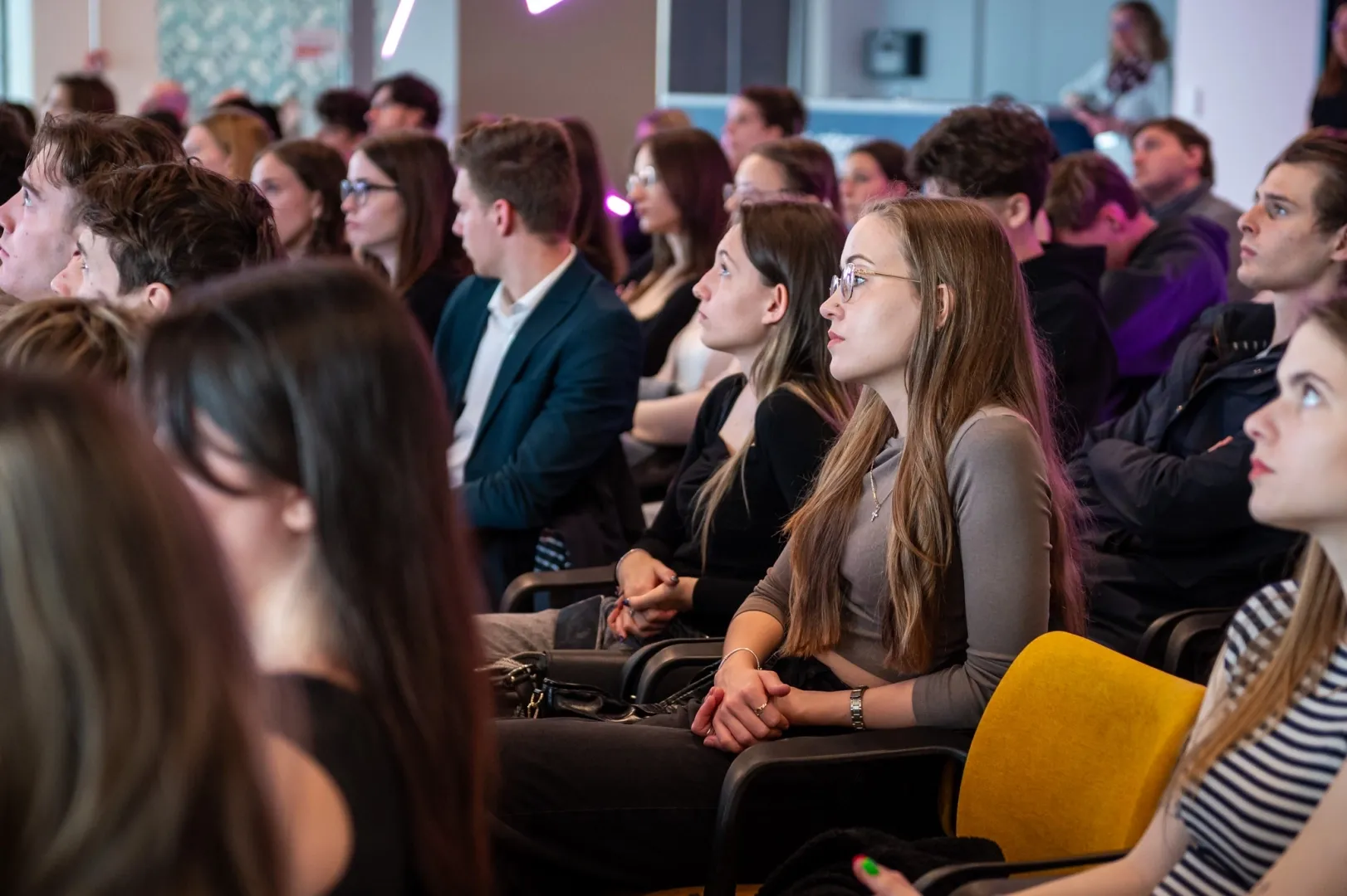 Many students attended the lecture of H. E. Hikariko Ono at the University’s Győr Innovation Park (Photo: Máté Dudás)